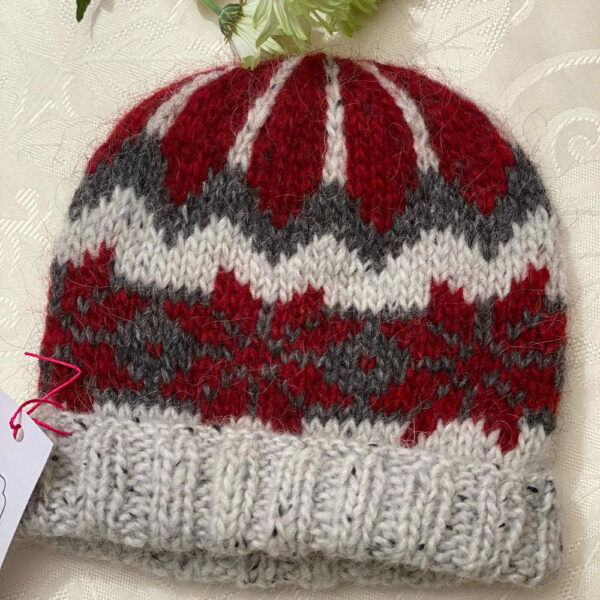 beanie-dark-red